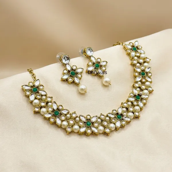 Gold_White_Alloy_Copper_Jewellery_Set_For_Women
