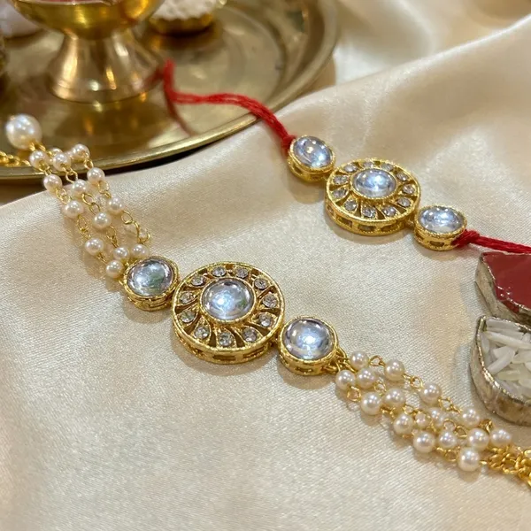 Dhivara_Designer_Bhaiya_Bhabhi_Rakhi_With_Roli_Chawal