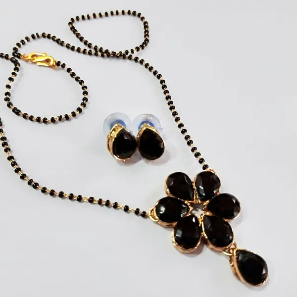 Twinkling_Beautiful_Alloy_Colourful_Mangalsutra_For_Women