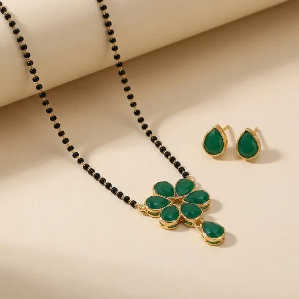 Twinkling_Beautiful_Alloy_Colourful_Mangalsutra_For_Women