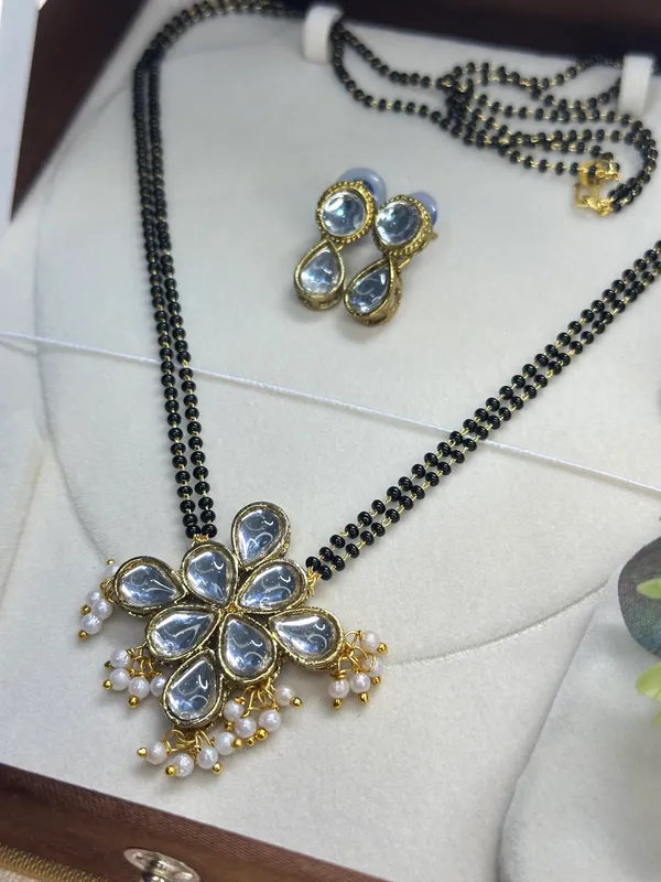24_Inch_Two_Layer_Twinkling_Beautiful_Alloy_And_Kundan_Mangalsutra_For_Women