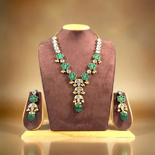 Green_Alloy_Copper_Jewellery_Set_For_Women
