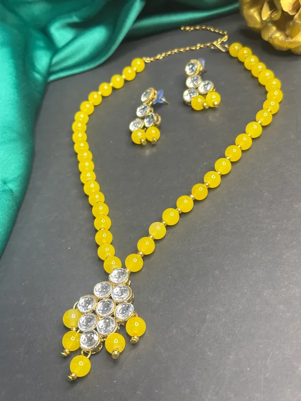 Yellow_Alloy_Copper_Jewellery_Set_For_Women