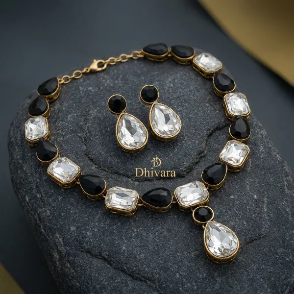 Black_Alloy_Copper_Jewellery_Set_For_Women