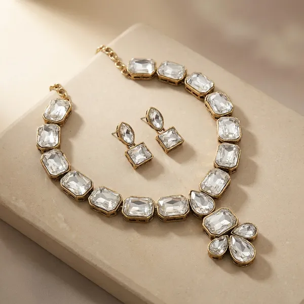 White_Alloy_Copper_Jewellery_Set_For_Women