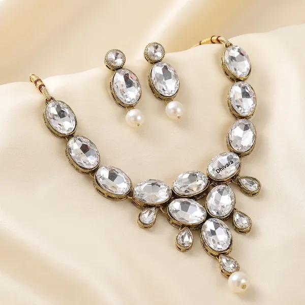 Gold_Alloy_Copper_Jewellery_Set_For_Women