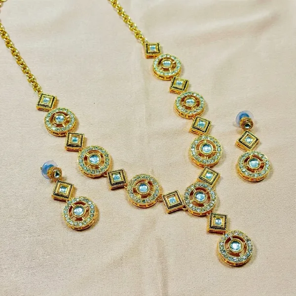Traditional_Gold_Plated_Kundan_Necklace_Set_For_Women