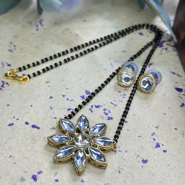 18_Inch_Allure_Fusion_Kundan_Mangalsutra_For_Women