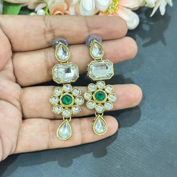 Traditional_Kundan_Alloy_Copper_Plated_Earring_For_Women