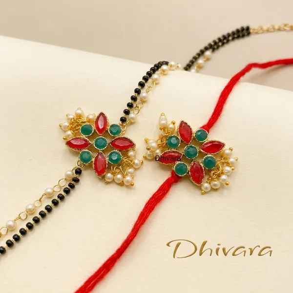 Dhivara_Designer_Bhaiya_Bhabhi_Rakhi_With_Roli_Chawal_(1_Bhabhi_Rakhi_1_Bhaiya_Rakhi,_Roli_Chawal)