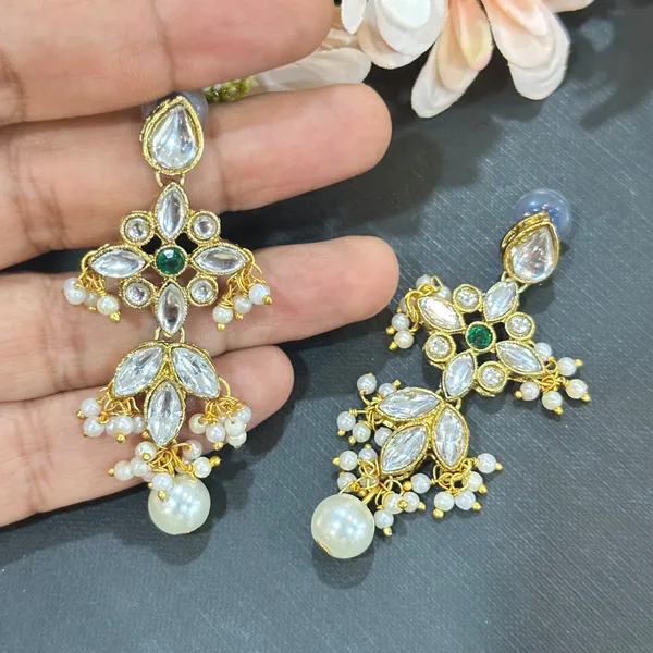 Traditional_Kundan_Alloy_Copper_Plated_Earring_For_Women