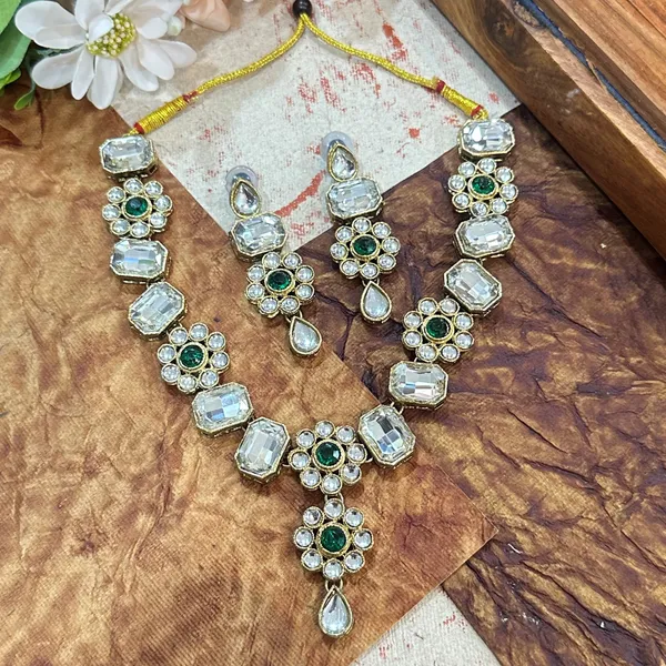 Green_Alloy_Copper_Jewellery_Set_For_Women