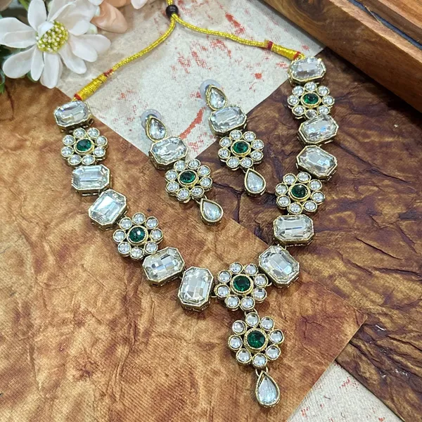 Green_Alloy_Copper_Jewellery_Set_For_Women