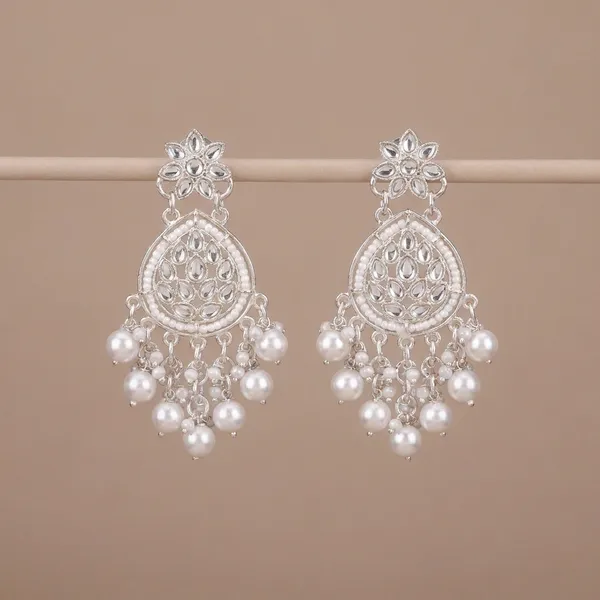 Dhivara_Villy_Earring