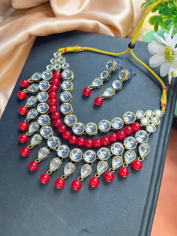 Red_Alloy_Kundan_Chokar_Jewellery_Set_For_Women