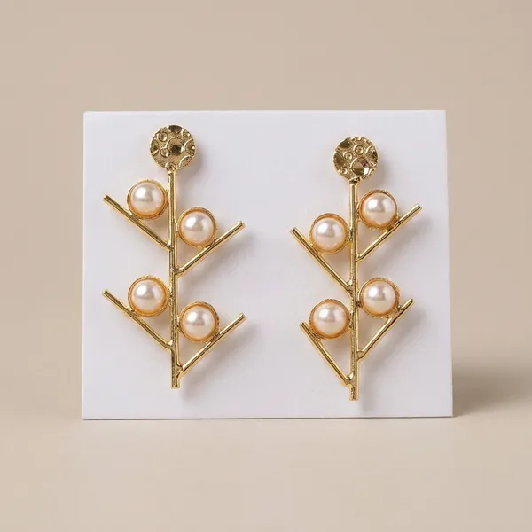 Dhivara_Anti_Tarnish_Yuvika_Brass_Earring