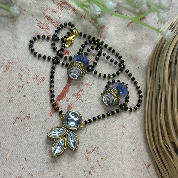 18_Inch_Allure_Fusion_Kundan_Mangalsutra_For_Women