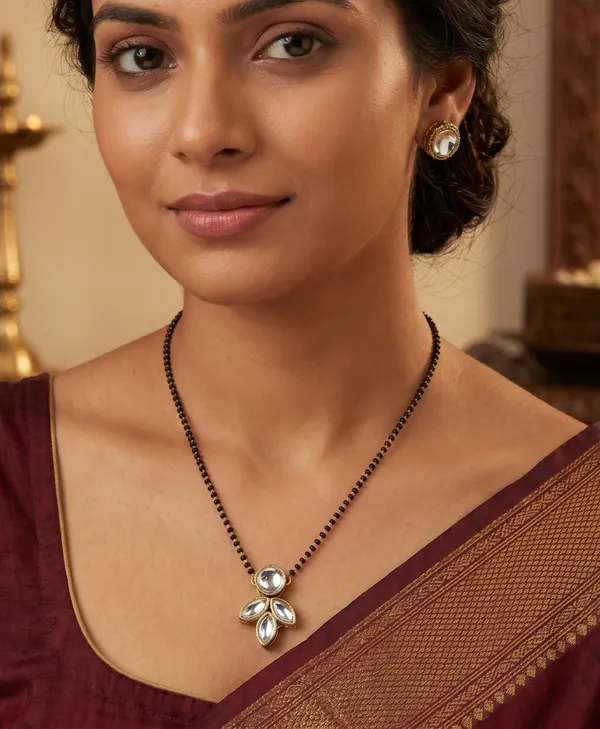 18_Inch_Allure_Fusion_Kundan_Mangalsutra_For_Women