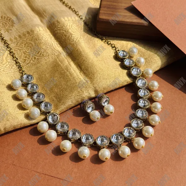 White_Metal_Jewellery_Set_For_Women