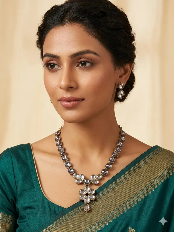 White_Alloy_Copper_Jewellery_Set_For_Women
