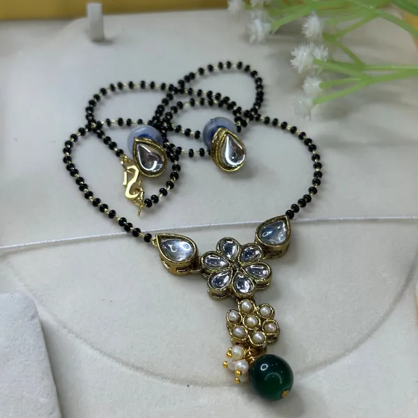 18_Inch_Twinkling_Beautiful_Alloy_Mangalsutra_For_Women