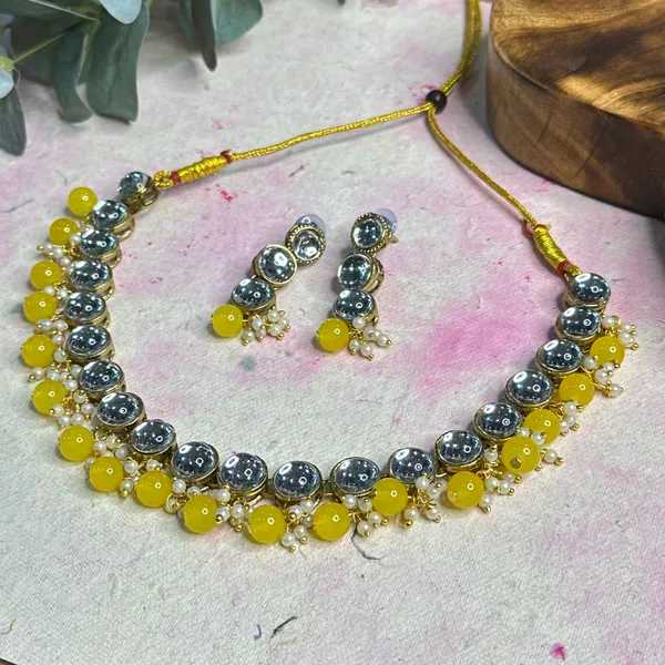 Traditional_Yellow_Pearl_Copper_Plated_Enamel_Crafted__Necklace_Set