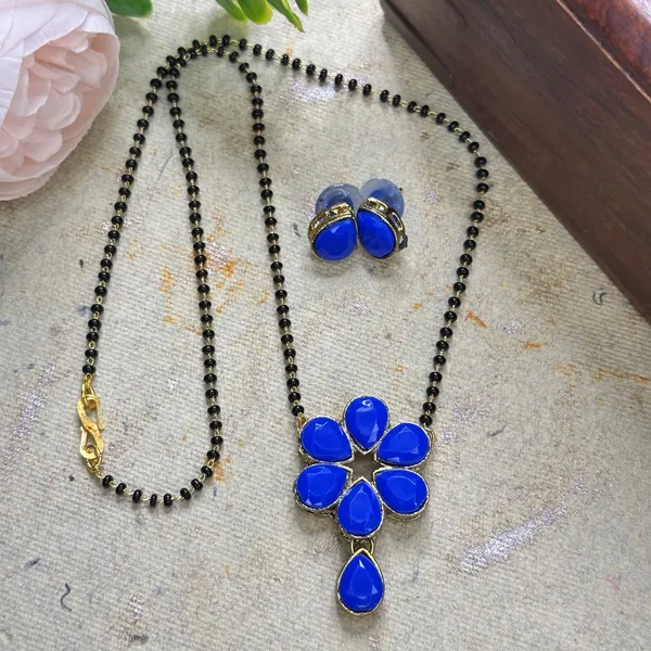 Twinkling_Beautiful_Alloy_Colourful_Mangalsutra_For_Women