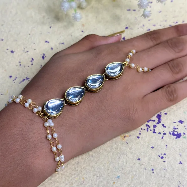 White_Alloy_Copper_Charm_Bracelet