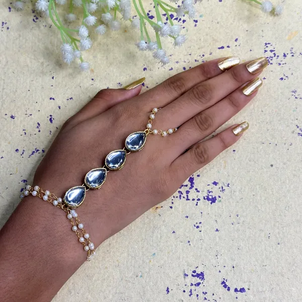White_Alloy_Copper_Charm_Bracelet