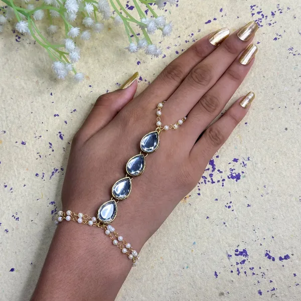 White_Alloy_Copper_Charm_Bracelet