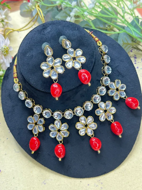 Red_Alloy_Jewellery_Set_For_Women