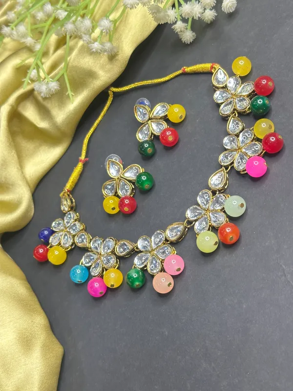 Multicolor_Alloy_Jewellery_Set_For_Women