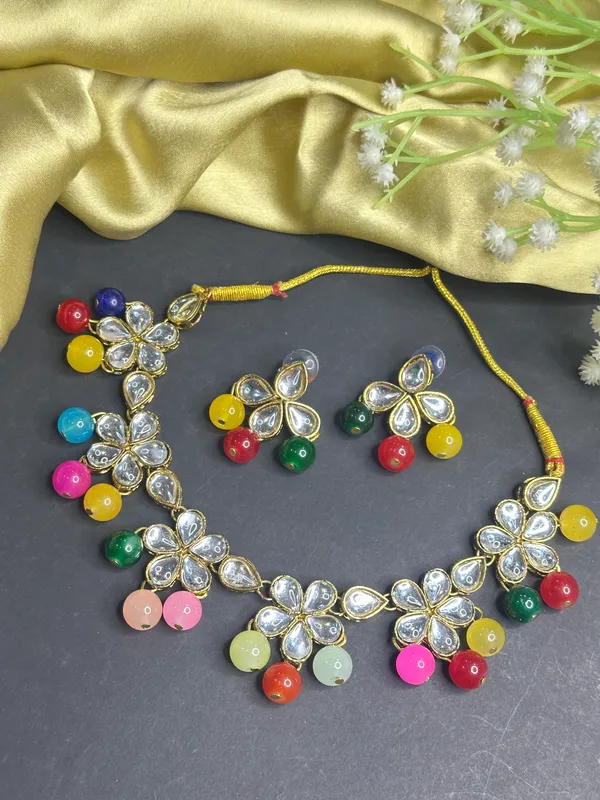 Multicolor_Alloy_Jewellery_Set_For_Women