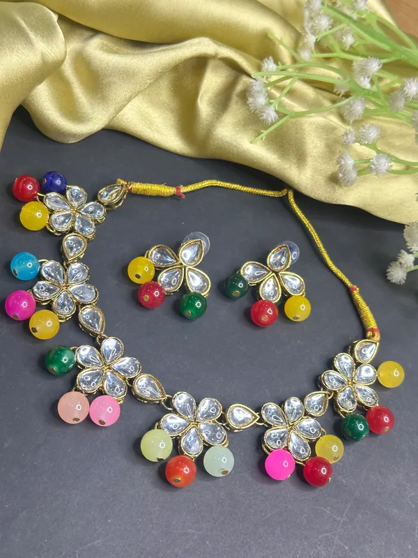 Multicolor_Alloy_Jewellery_Set_For_Women