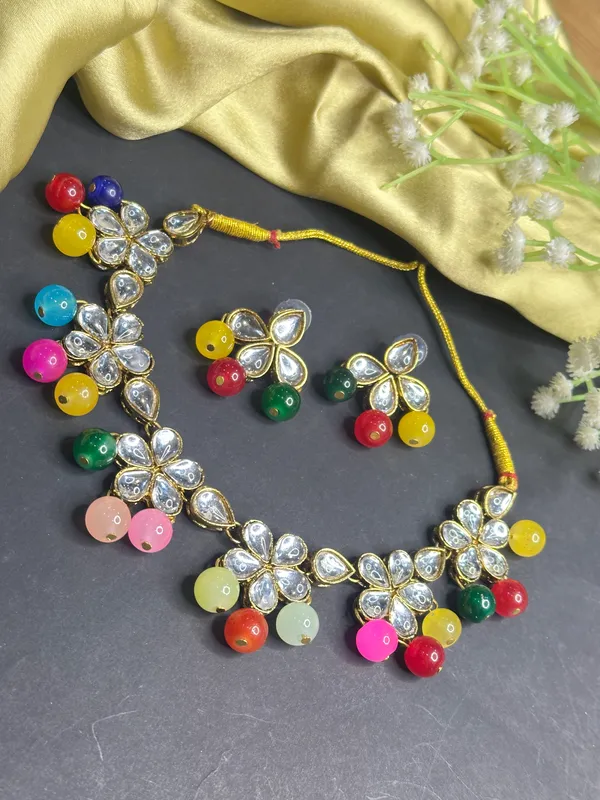 Multicolor_Alloy_Jewellery_Set_For_Women