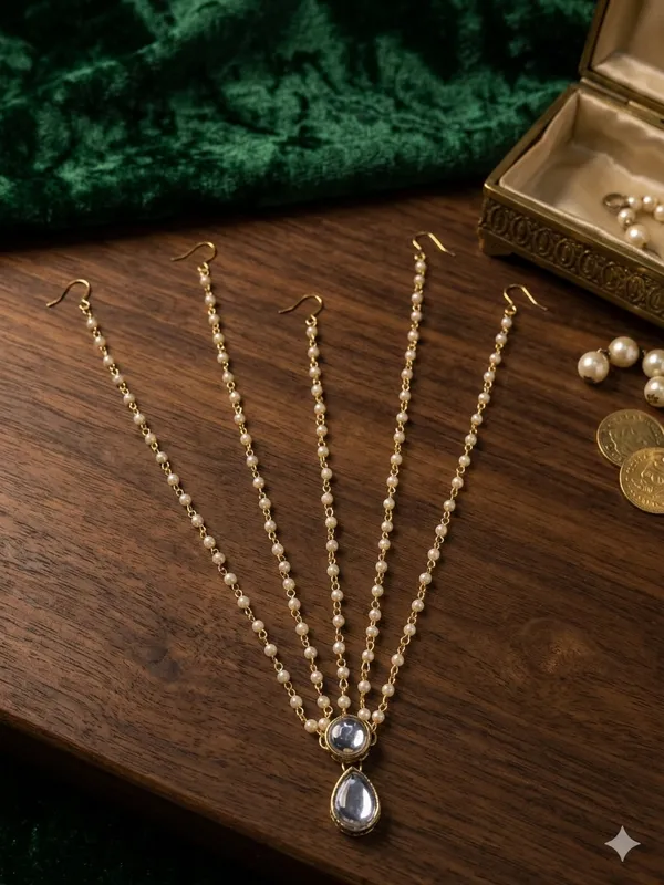 Gold_Alloy_Maang_Tikka_For_Women