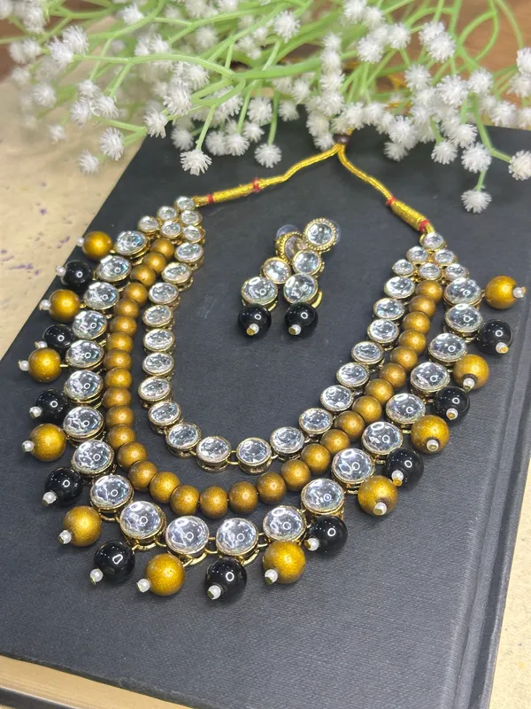 Black_And_Golden_Alloy_Three_Layer_Jewellery_Set_For_Women
