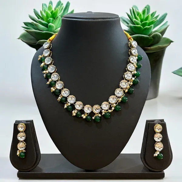 Traditional_Green_Pearl_Copper_Plated_Enamel_Crafted__Necklace_Set