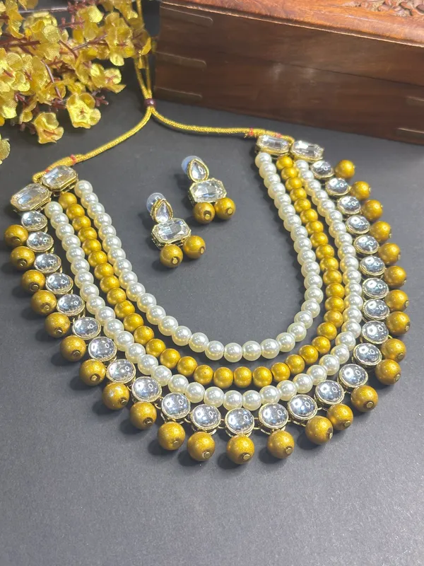 Four_Layer_Copper_Plated_Classic_Pearl_Necklace_Set_For_Women