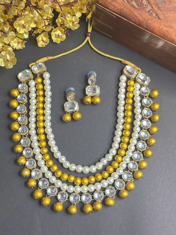 Four_Layer_Copper_Plated_Classic_Pearl_Necklace_Set_For_Women