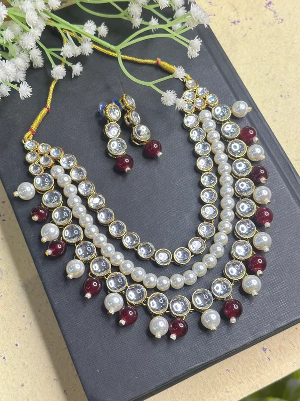 Three_Layer_Maroon_Alloy_Jewellery_Set_For_Women