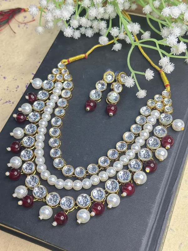 Three_Layer_Maroon_Alloy_Jewellery_Set_For_Women