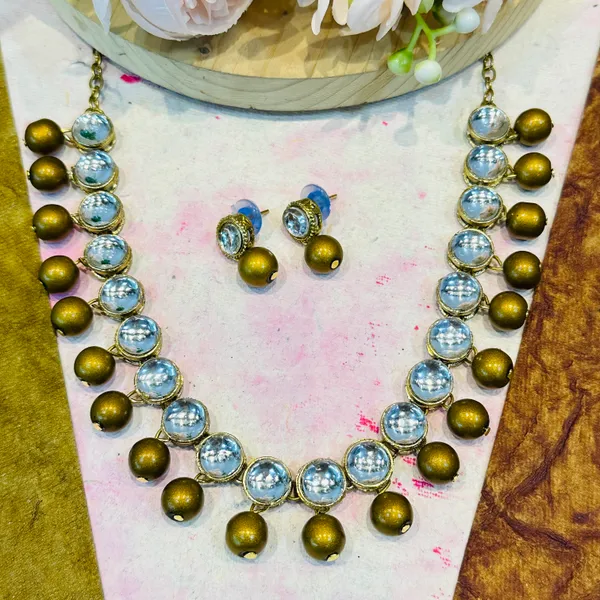 Gold_Alloy_Copper_Jewellery_Set_For_Women