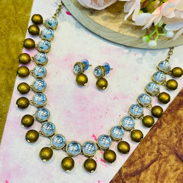 Gold_Alloy_Copper_Jewellery_Set_For_Women