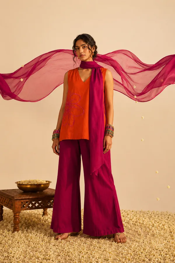 Orange_And_Magenta_Embroidered_Kurta_Set_For_Women
