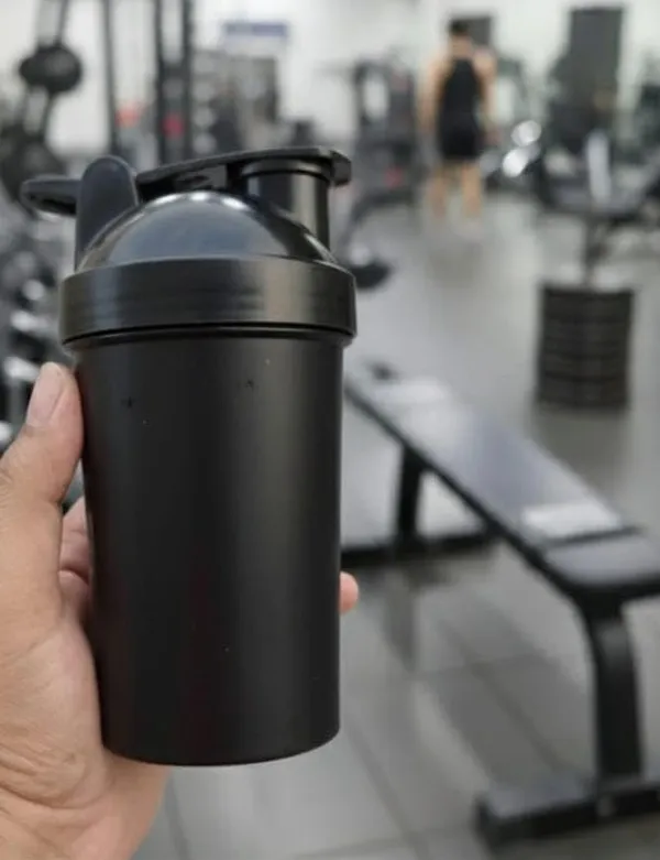 Protein_Shaker_Bottle_Black