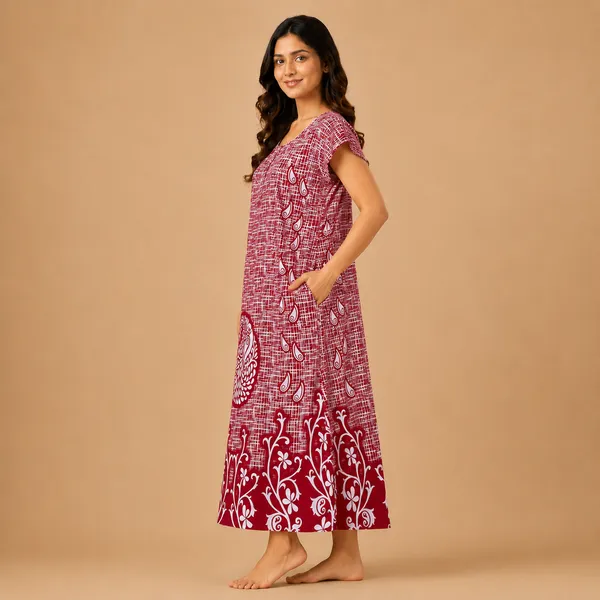 Women's_Cotton_Red_Printed_Nighty_with_Paisley_Pattern