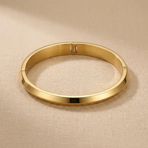 Gold_Steel_Hinged_Clasp_Smooth_Band_Kada_Bracelet_For_Men