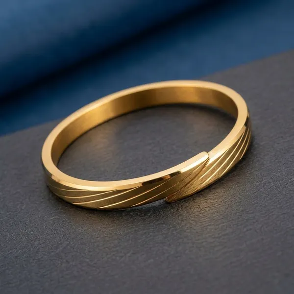 Gold_Steel_Smooth_Band_Overlapping_Kada_Bracelet_For_Men
