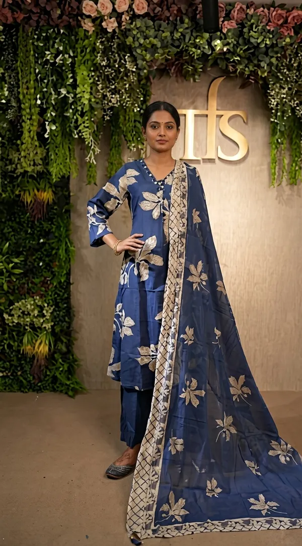 Royal_Blue_Cotton_Printed_Suit_With_Printed_Dupatta_For_Women